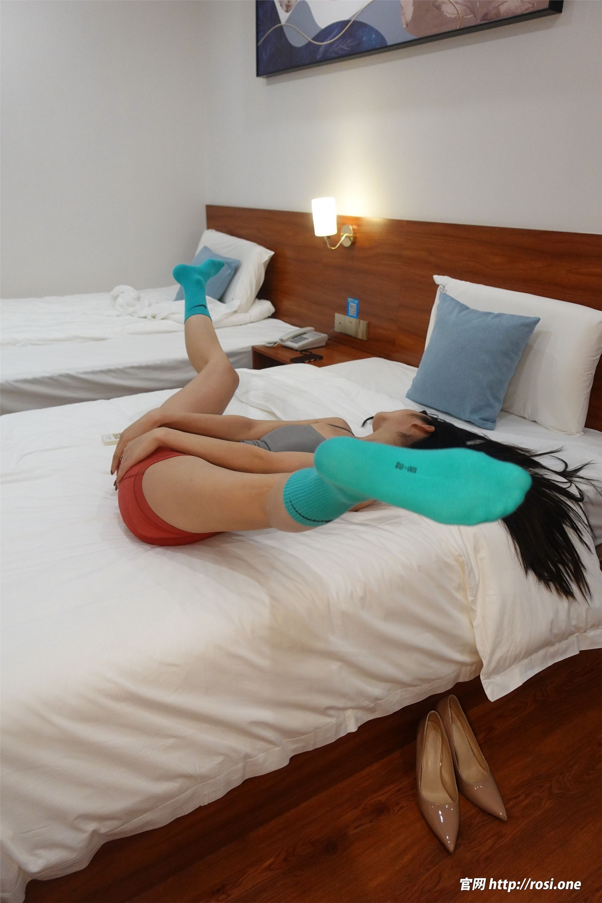 ROSI写真 2022.01.04 NO.3683